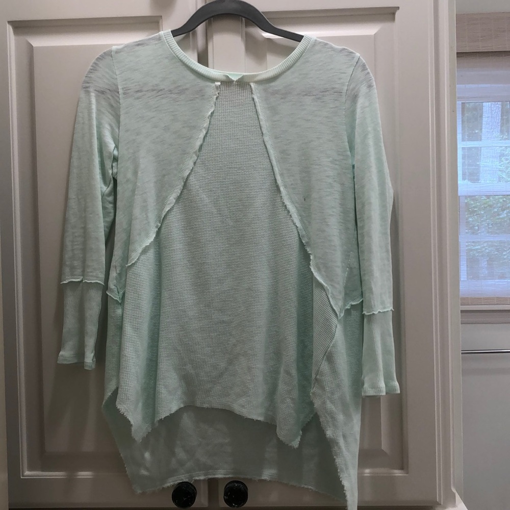 long sleeve light blue top